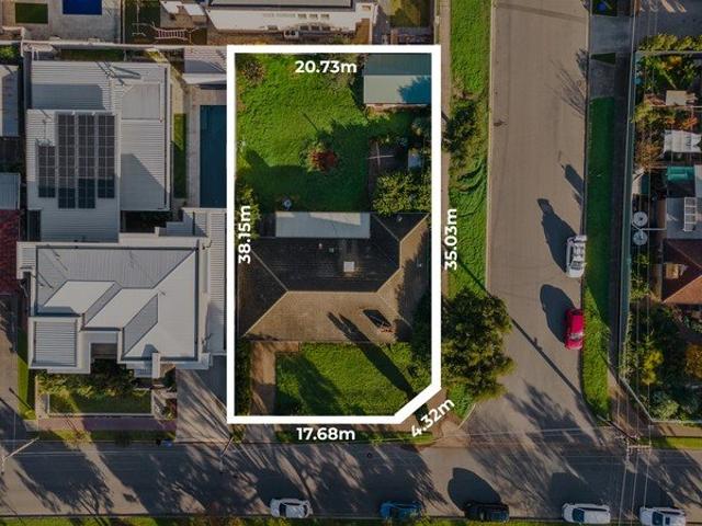 Welcome To Your New Place, A Blank Canvas with Ample Opportunity in a Tightly Held Coastal Locale!
