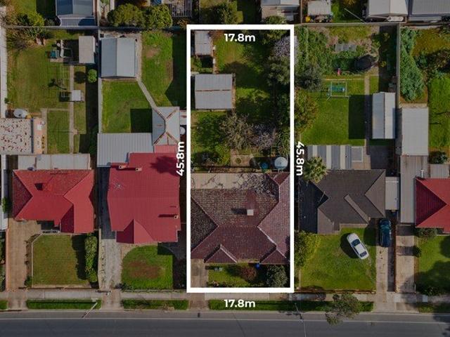 Welcome To Your New Place, A Blank Canvas With Ample Opportunity In Fantastic Findon Awaits!