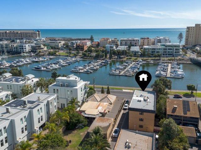 Welcome To Your New Place, Stylish Ground Floor Unit Living Just Moments from the Water!