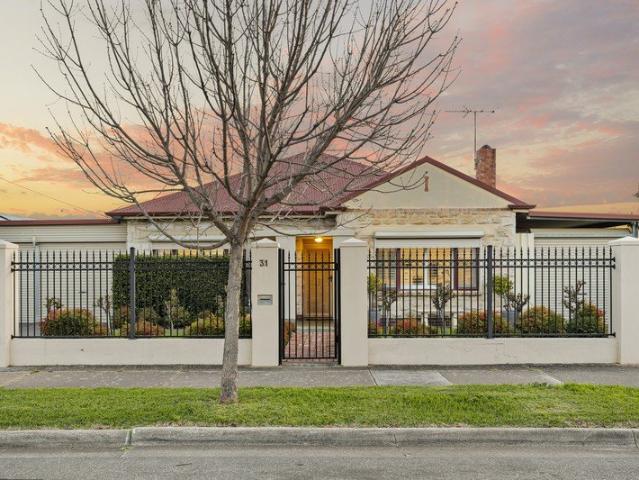 Welcome to Your New Place, Showcasing Character, Charm & Endless Internal & External Family Entertaining Options!