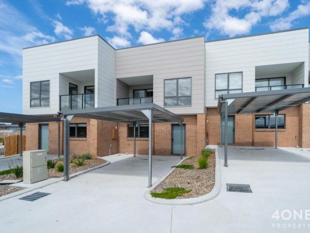 Welcome to your next chapter in comfortable townhouse living!