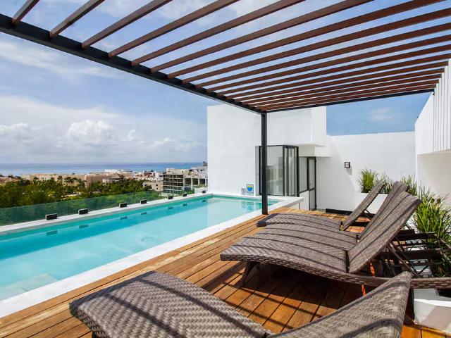Welcome to Your Playa del Carmen Retreat