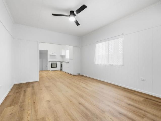 Welcome to 15 Warrina Street, Geebung