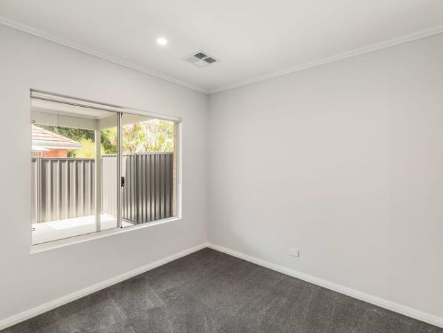 Welcome to 101C Archibald Street, Willagee! 3bed, 2bath, 2car
