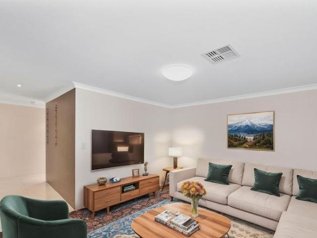 Welcome to 116 Piara Drive, Piara Waters
