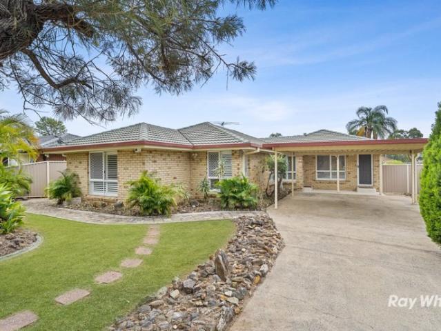 Welcome to 12 Haldham Crescent, Regents Park