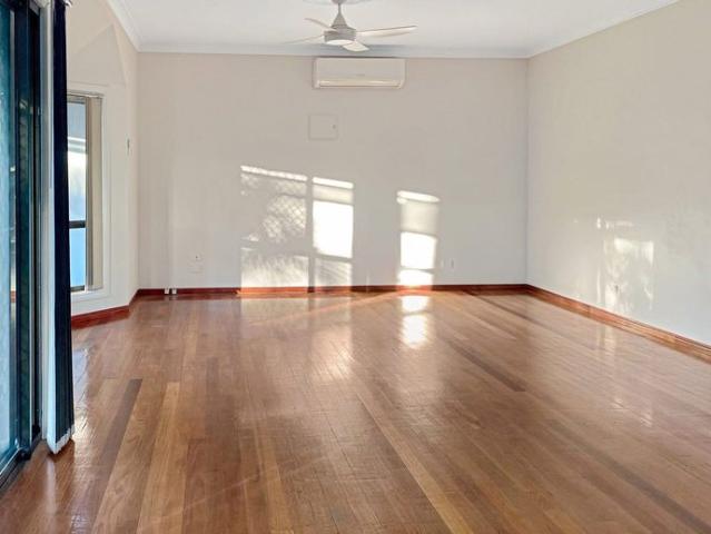 Welcome to 2/17 Hibiscus Street, Urangan QLD 4655