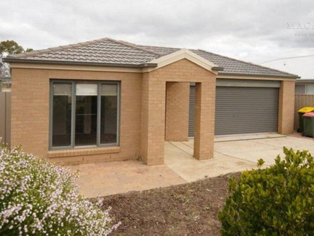 Welcome to 36 Bradman Drive!