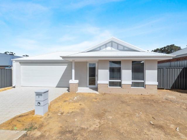 Welcome to 5 Taylor Mews, Waroona a spacious and inviting family home
