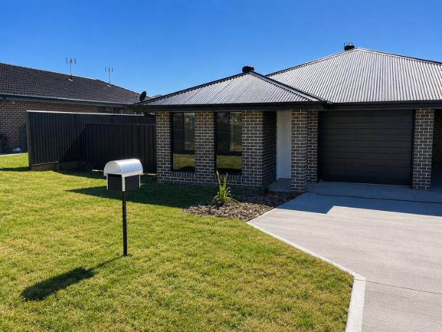 Welcome to 6A Cliffdale Place, Kootingal
