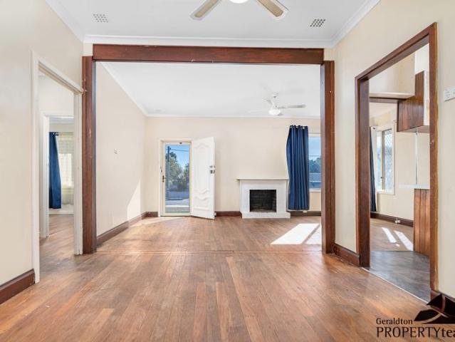 Welcome to 9 Tamar Street!