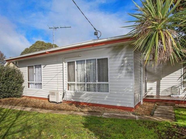 Welcoming 3 bedroom home