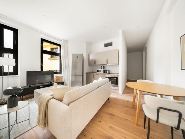 Welcoming 1 Bedroom Apartment in Wedding, Berlin Amsterdam Apartments for Rent