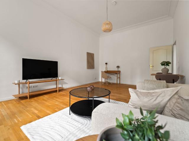 Welcoming 1 Bedroom Apartment in Prenzlauer Berg, Berlin Amsterdam Apartments for Rent