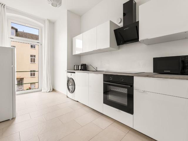 Welcoming 1 Bedroom Apartment in Steglitz Zehlendorf, Berlin Amsterdam Apartments for Rent