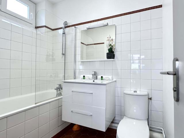 Welcoming & Cosy Flat near République