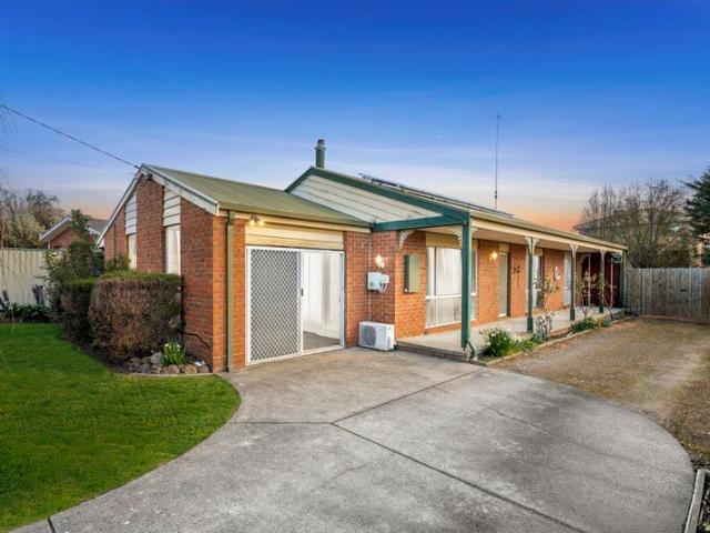 Welcoming Charm, Outstanding Lifestyle