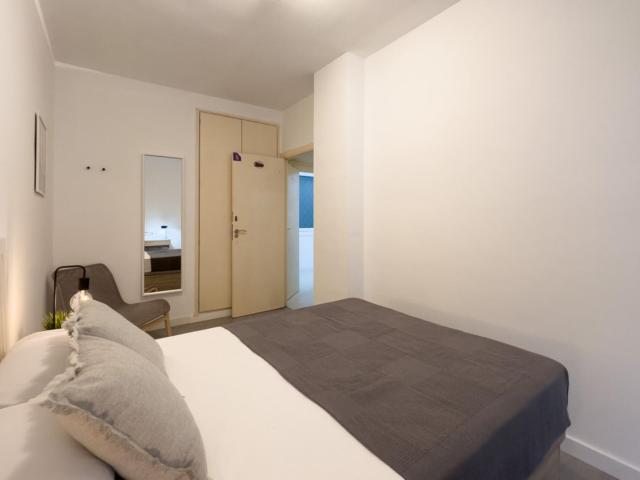 Welcoming double bedroom not far from Barcelona Knowledge Campus