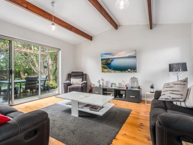 Welcoming Family Home in Picturesque Garden Setting