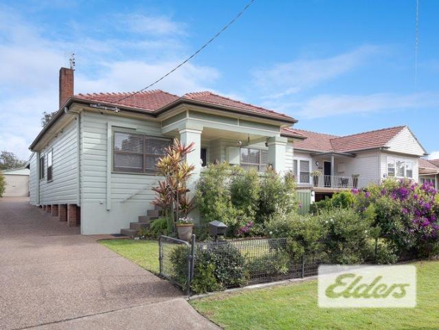Welcoming Family Home on a Large Block with Rear Lane Access & Parkside Position