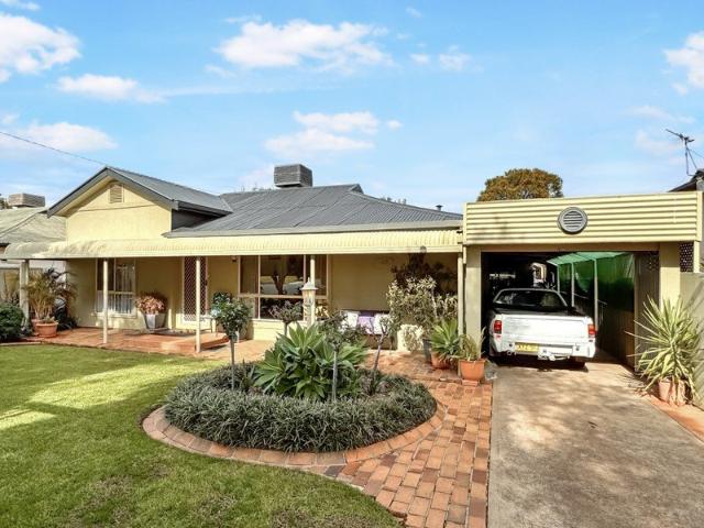 Welcoming, Spacious & Located Brilliantly