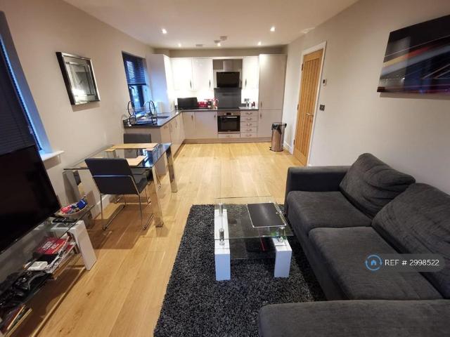 Weldale Street, Reading, RG1 1 bed flat to rent £1,400 pcm £323 pw