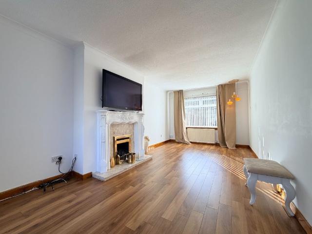 Weldon Place, Glasgow, Kilsyth, G65 9JH