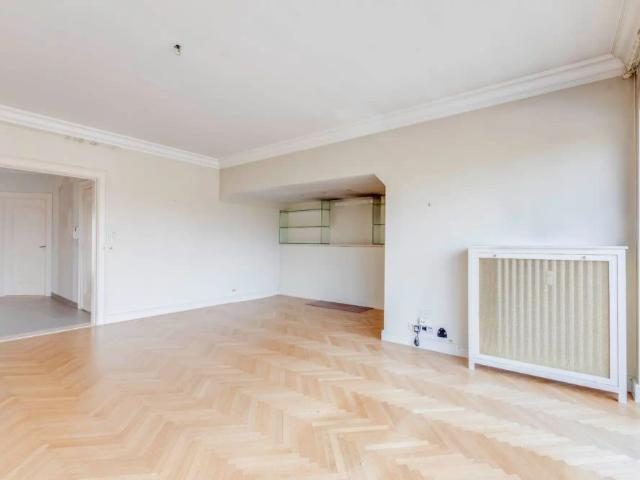 Welgelegen en lichtrijk appartement op wandelafstand van de Grote Markt