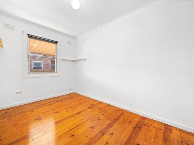 Well maintained 3 bedroom home