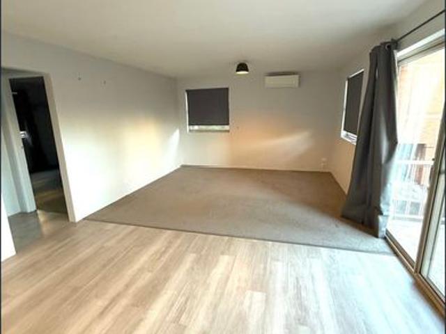 WELL MAINTAINED 2 BEDROOM UNIT