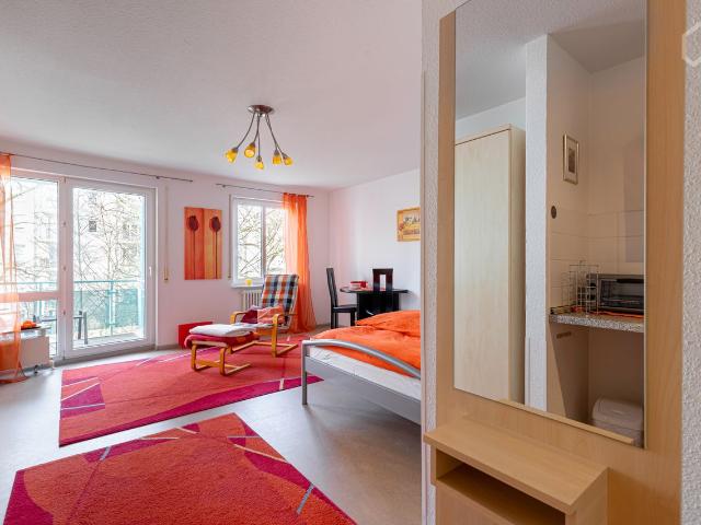 Well maintained apartment including underground parking space in the Weststadt of Karlsruhe, Karlsruhe Amsterdam Apartments for Rent
