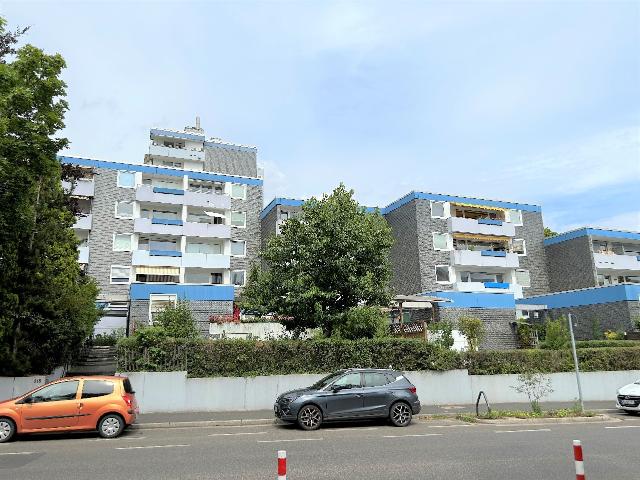 Well maintained apartment with balcony in Alt Godesberg