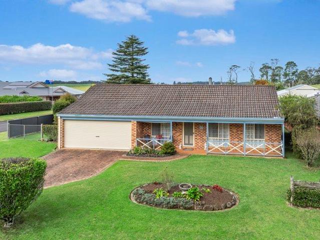 Large Family Brick Home on Level Block