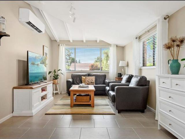 Well maintained Granny flat