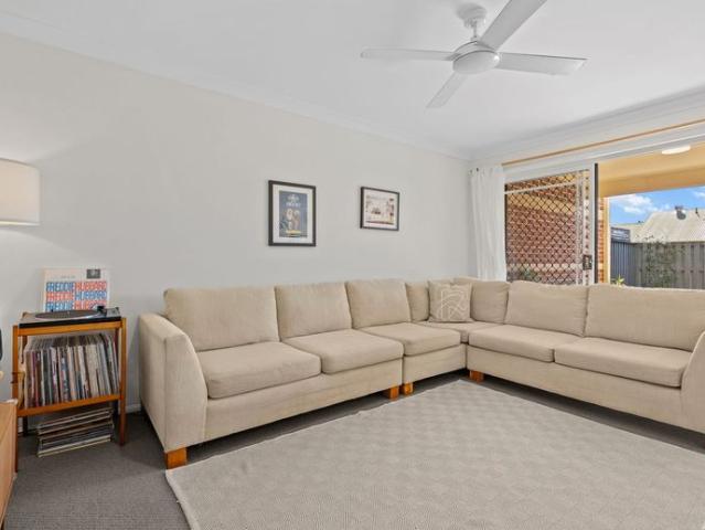 Well Maintained Family Home in the Heart of Currumbin Waters