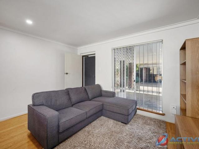 Well Maintained Furnished Villa in a Quiet Complex