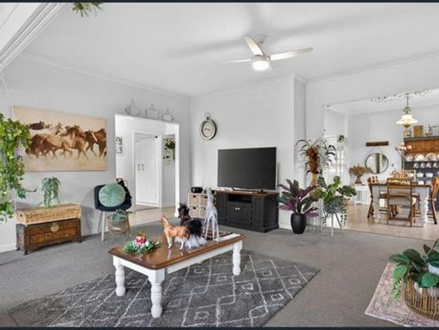 Well maintained home in a great location