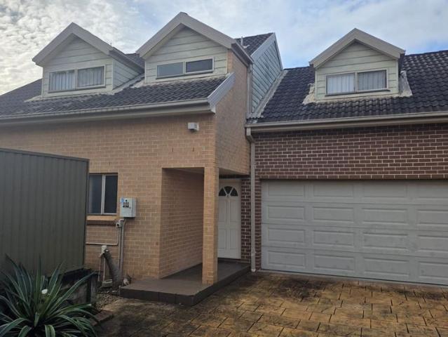 Well Maintained Home In Great Location