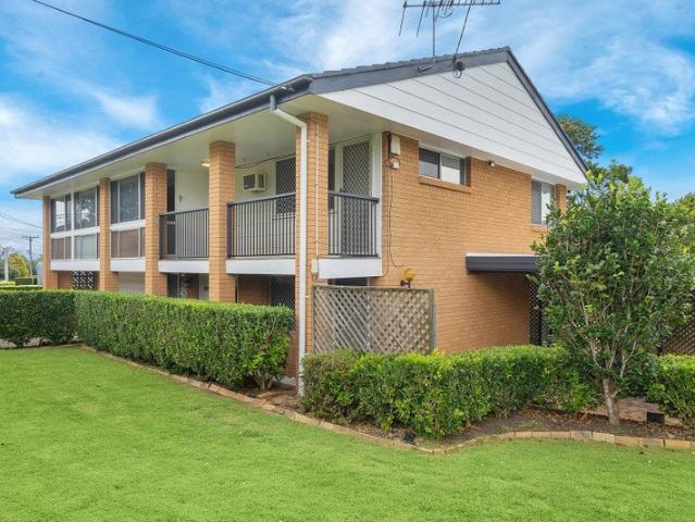 Well Maintained Home in Prime Location