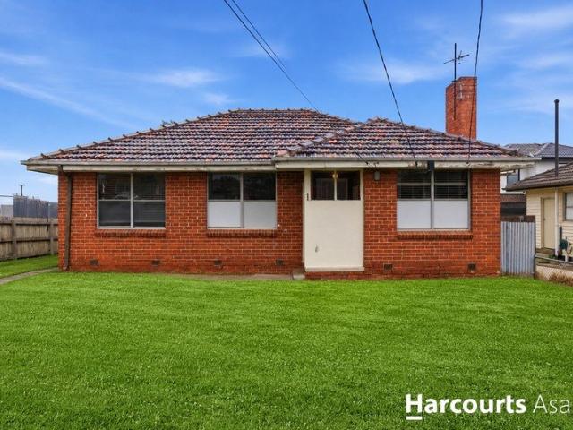 Well Maintained Home on 597m² in a Super Convenient Location