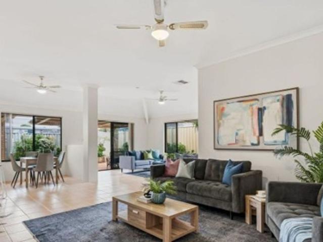 Well maintained spacious property in a prime location