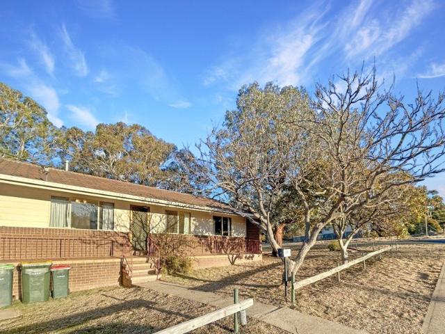 Well maintained three bedroom home offers a haven for you and your family