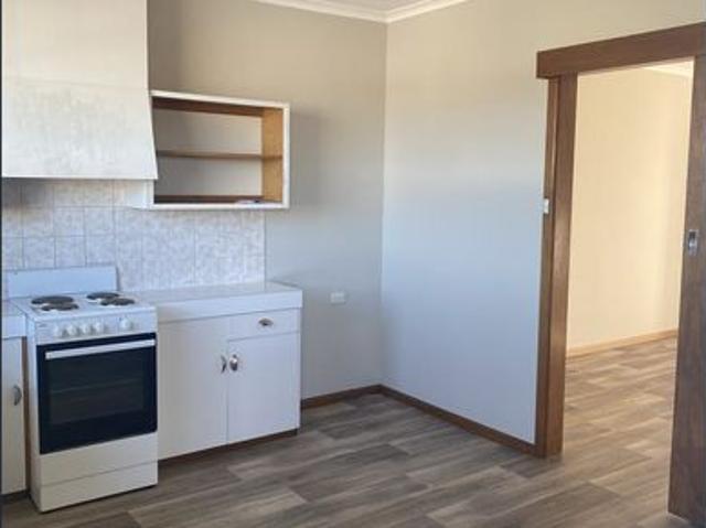 WELL MAINTAINED UNIT