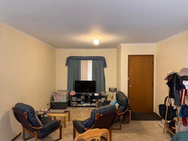 WELL MAINTAINED UNIT IN A1 LOCATION