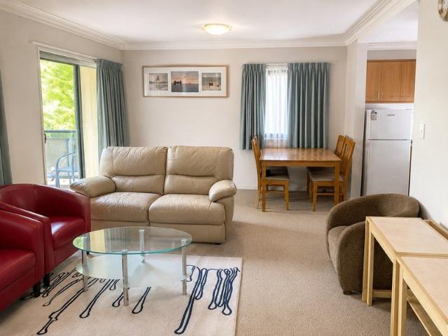 Well appointed 2 Bedroom in sought after location!