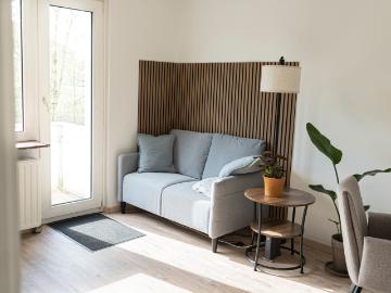 Well appointed worker's apartment in Lemwerder, shipyards within walking distance