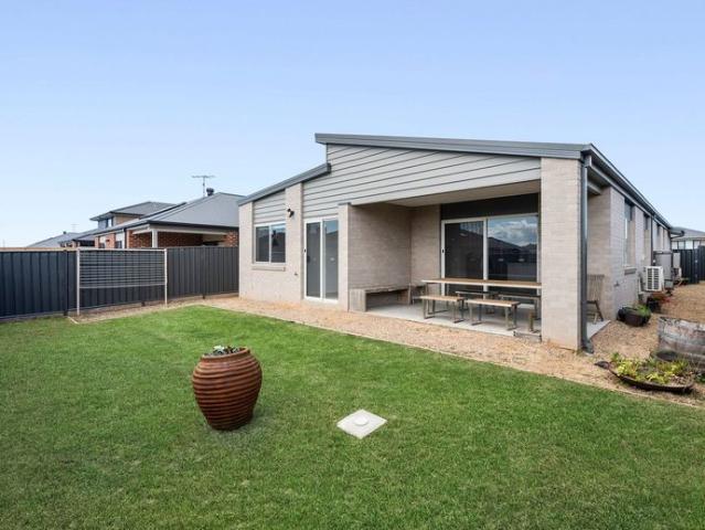 Well Appointed Home with Two Living Zones