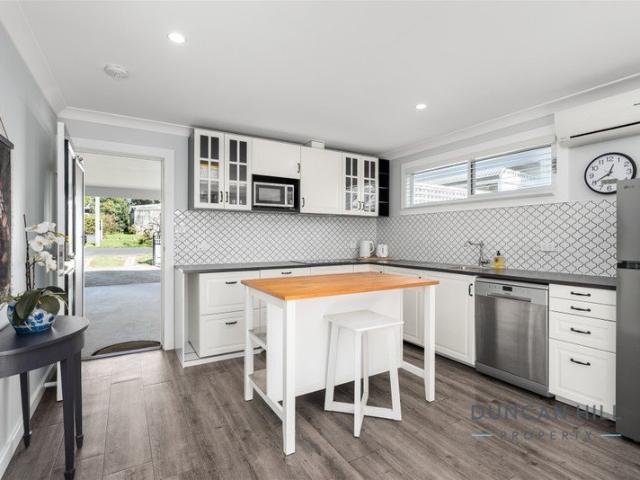 Well Appointed One Bedroom Cottage