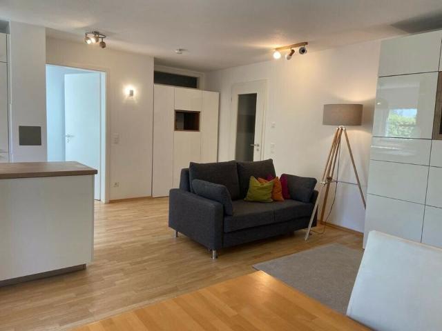 Well cut 2 room apartment with garden in Milbertshofen, Munchen Amsterdam Apartments for Rent