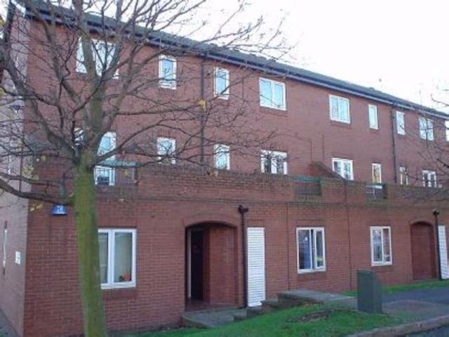 Well Close Rise, Leeds 1 bed house to rent £702 pcm £162 pw